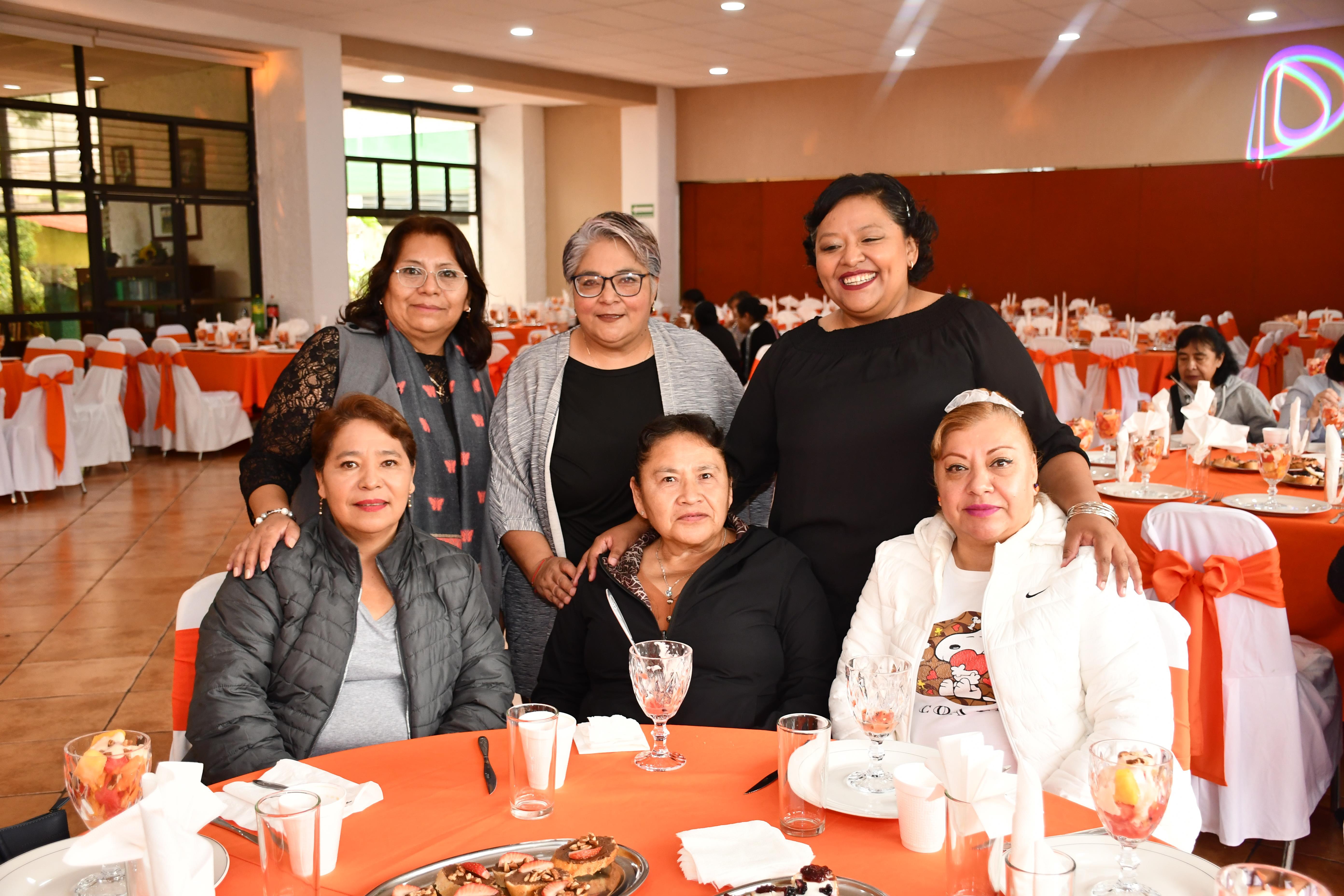 Festejo Día de las Madres, Sección XLI HR "1º de Octubre"